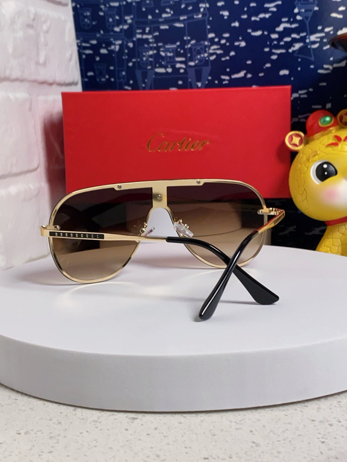 CARTIER SIGNATURE AVIATOR FRAME SUNGLASSES  563238 IN METAL