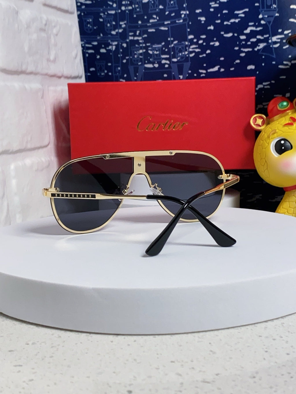 CARTIER SIGNATURE AVIATOR FRAME SUNGLASSES  563238 IN METAL